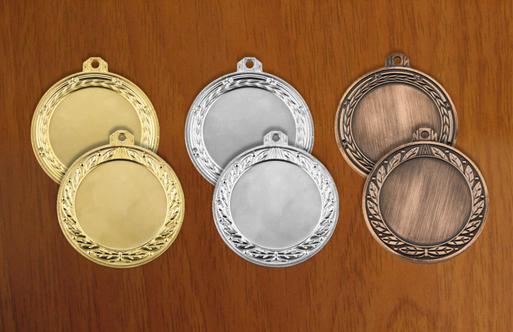 medal 70mm na wklejk� 50mm, br�zowy puchary statuetki medale